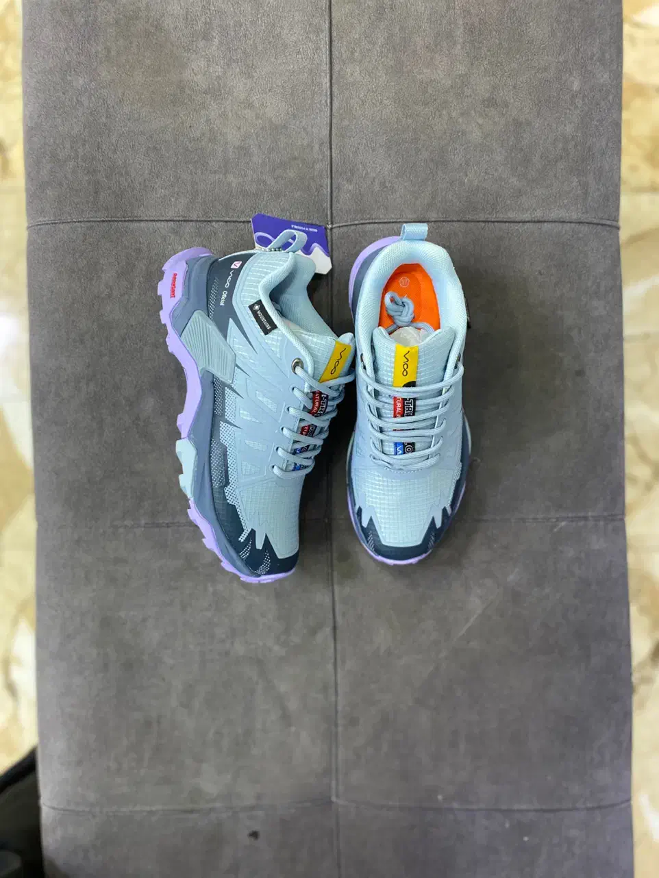 کتونی ویکو میانه|کیف، کفش، کمربند|بانه, |دیوار