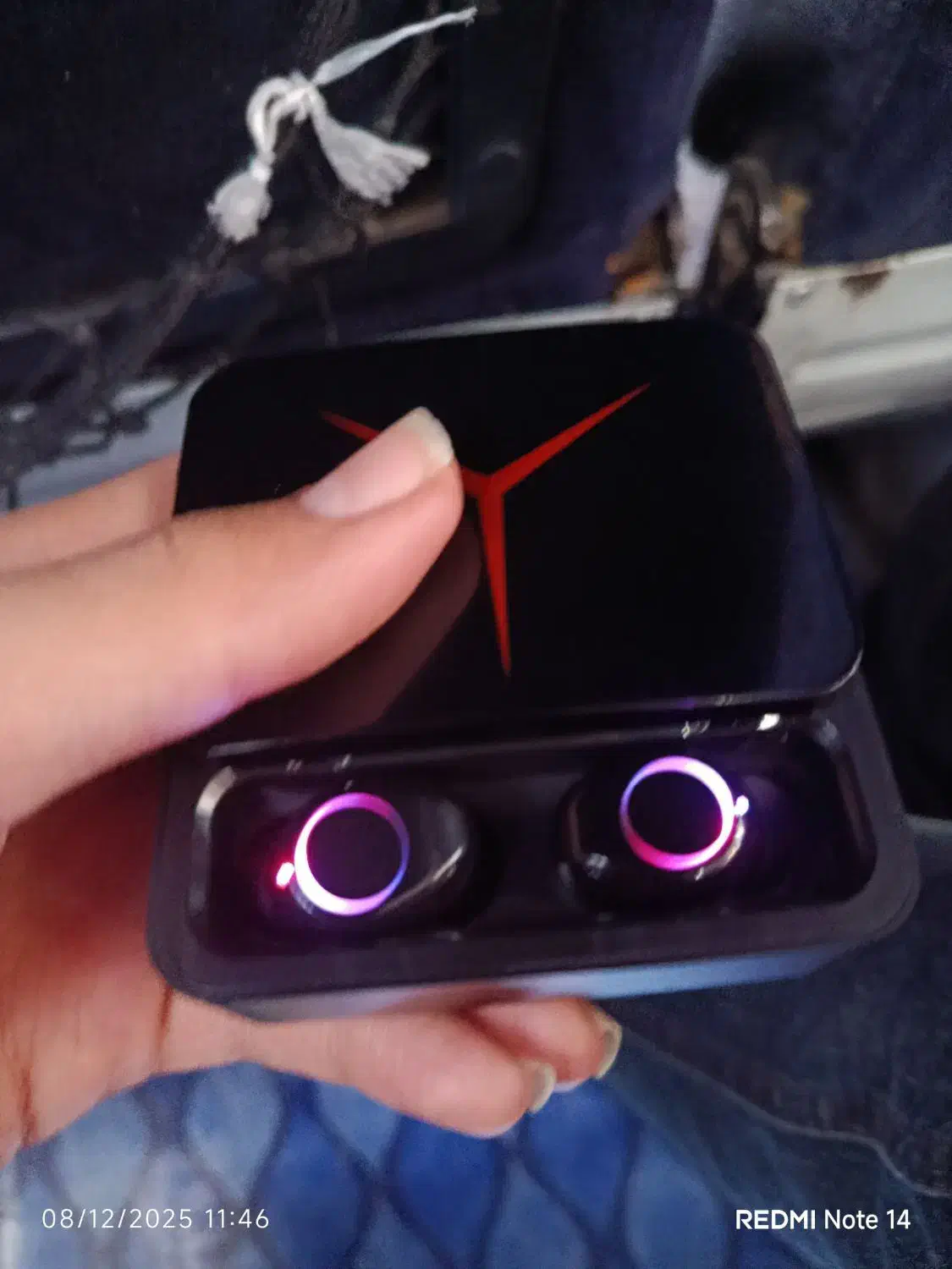 ایرپاد|لوازم جانبی موبایل و تبلت|میبد, |دیوار