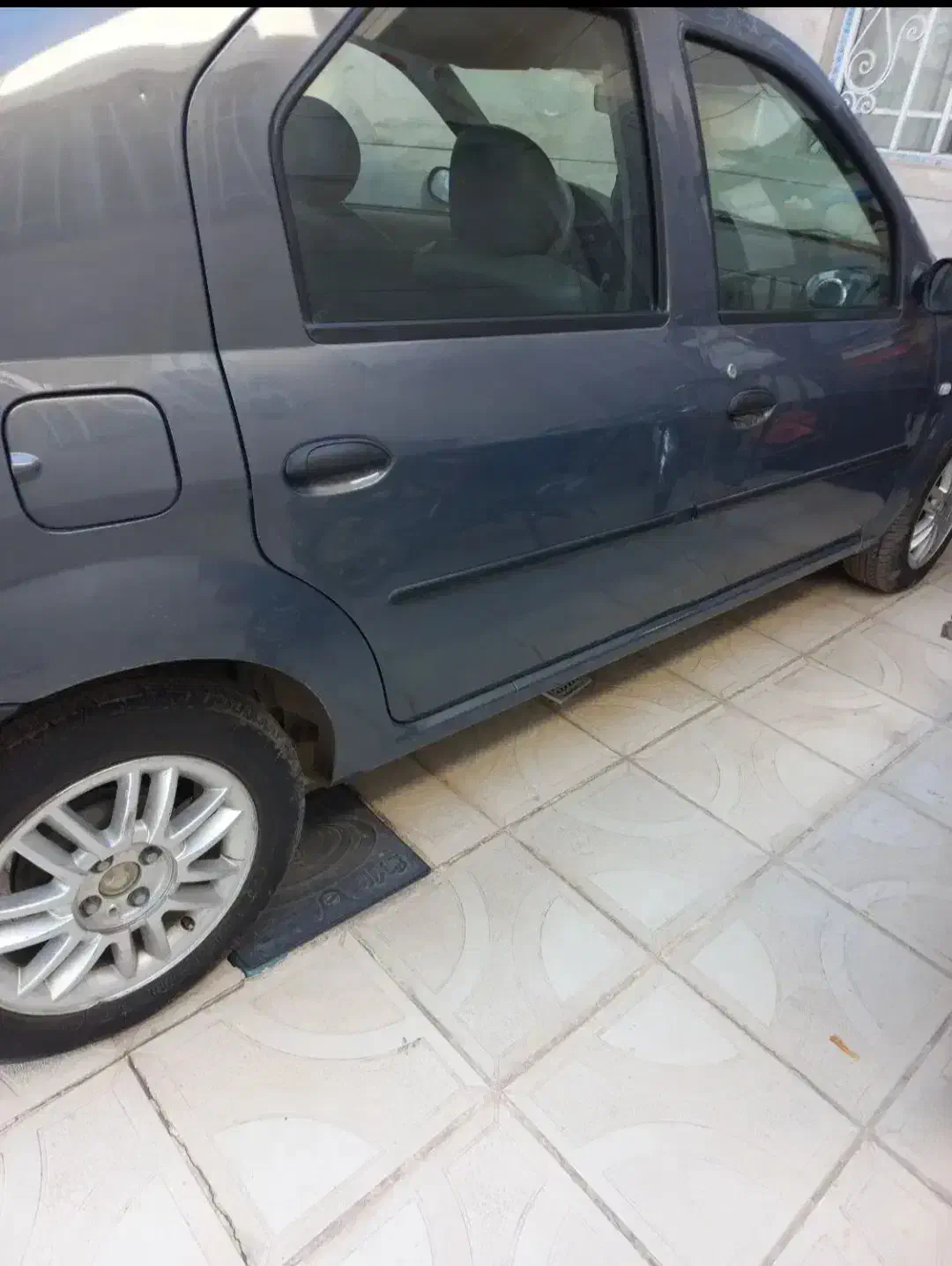 فروش تندر۹۰(لوگان۹۰)E2فول مدل برج۱۱سال۸۹ تحویلی ۹۰|خودرو سواری و وانت|بندرعباس, |دیوار