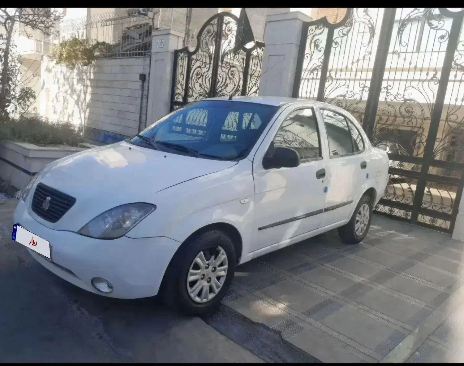 تیبا۱|خودرو سواری و وانت|مشهد, شهید مطهری|دیوار