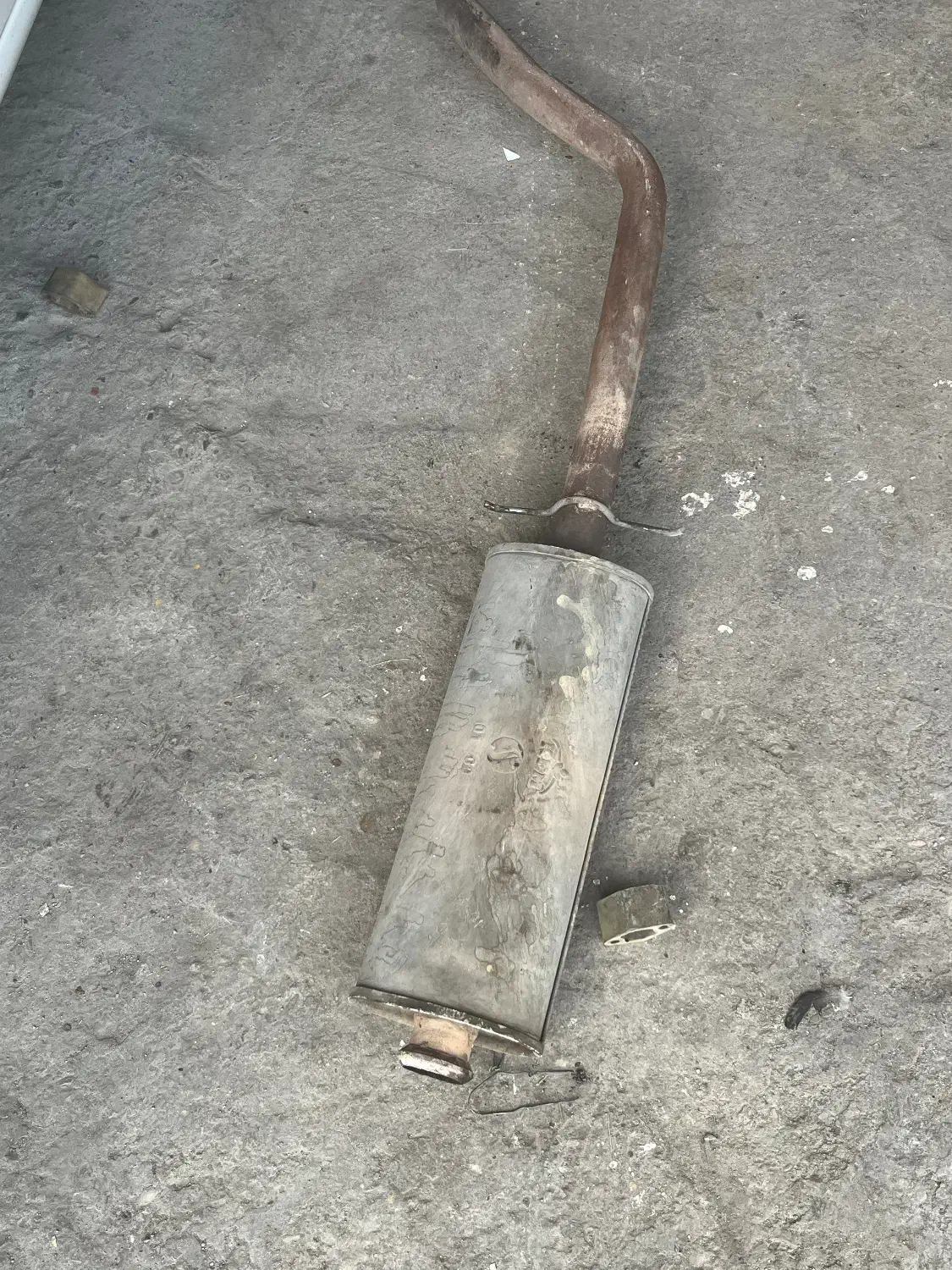 منبع اگزوز وسط سمند سورن توربو(دناتوربو)|قطعات یدکی و لوازم جانبی|بهبهان, |دیوار