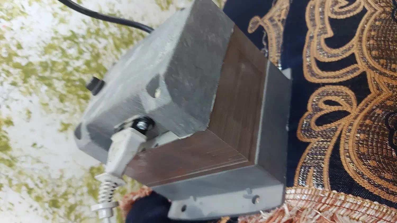 چراغ برقی نفتی درحد نو تمیز|بخاری، هیتر، شومینه|سراوان, |دیوار