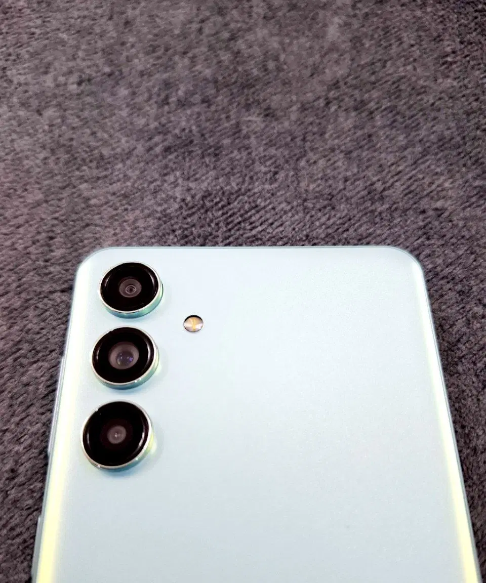 Galaxy M55 5G / در حد آک|موبایل|قم, بنیاد|دیوار