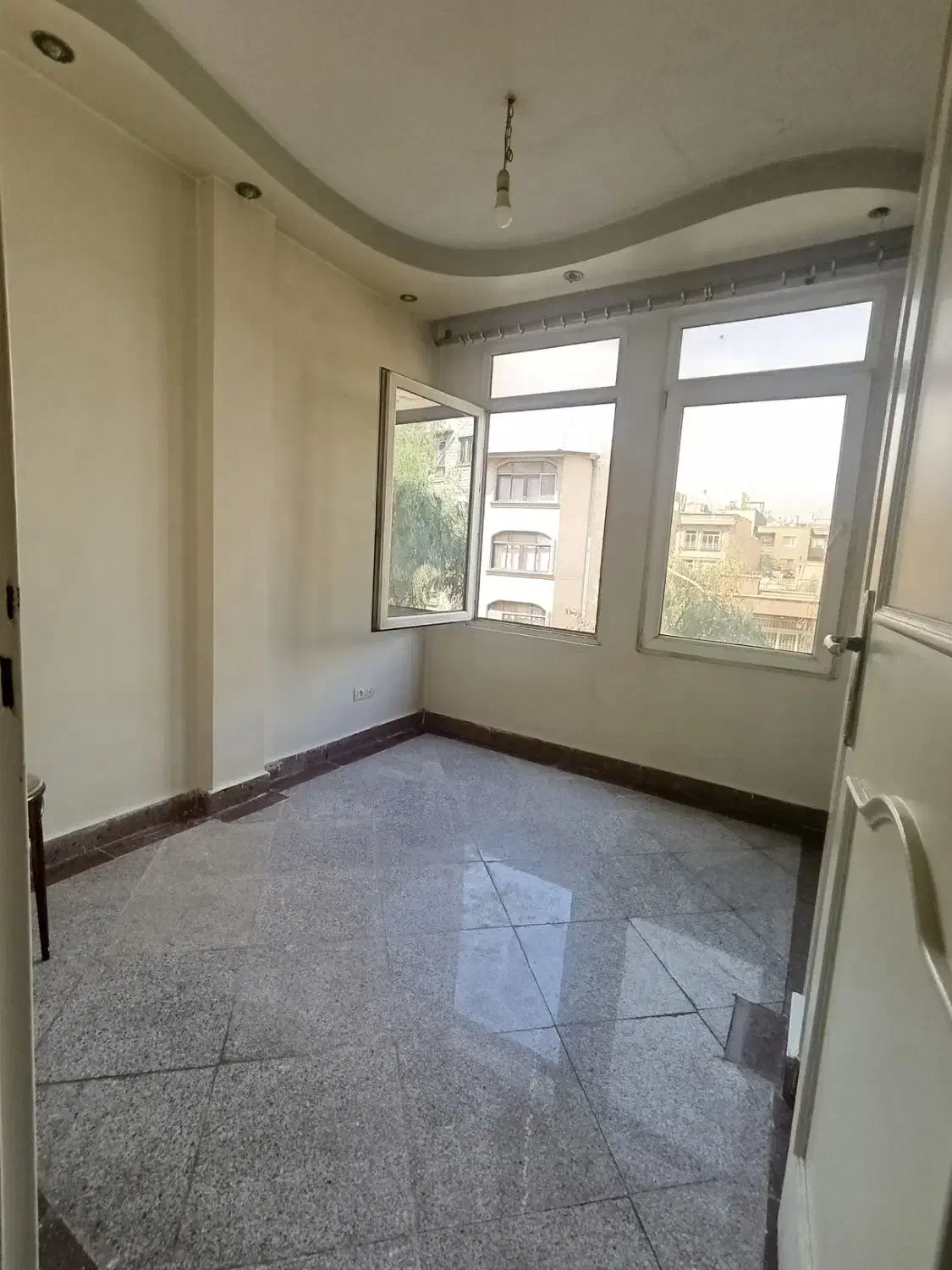 تک واحدی / پلیس ادیبی کلیم کاشانی / واحد نقلی|فروش آپارتمان|تهران, کاج|دیوار