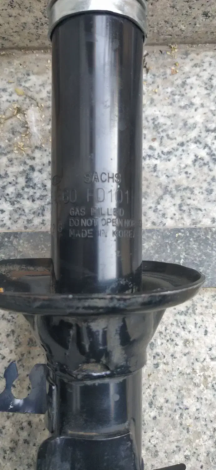 کمک فنر ریو اصلی کیا|قطعات یدکی و لوازم جانبی|قم, هنرستان|دیوار