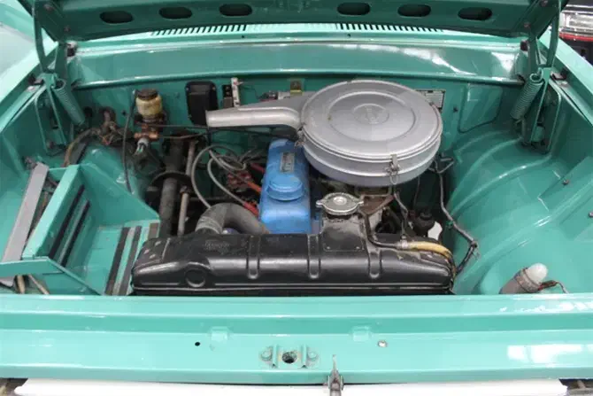 موتور ۲۰۰۰ جونیور نیسان قدیم|قطعات یدکی و لوازم جانبی|لنگرود, |دیوار