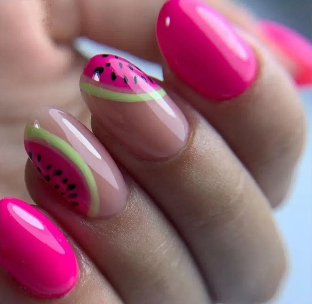 ناخن یلدایی|خدمات آرایشگری و زیبایی|رشت, توشیبا|دیوار