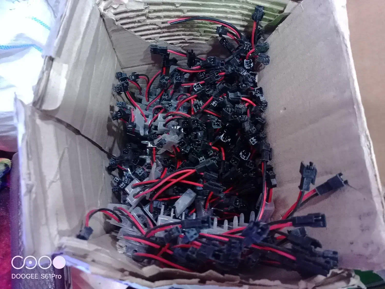 لامپ های خطی یک متر و 50 و 70 سانتی|ریسه و چراغ تزئینی|آبادان, |دیوار