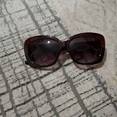 عینک خارجی|زیورآلات و اکسسوری|فردیس, منظریه|دیوار