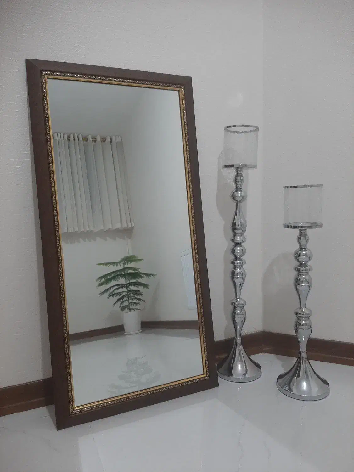 آینه قدی نوستالژی به ابعاد۵۶در۱۱۱|آینه|شاهینشهر, خانه کارگر|دیوار