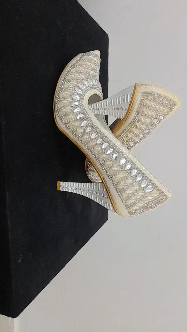 کفش|کیف، کفش، کمربند|اهواز, عین ۲|دیوار