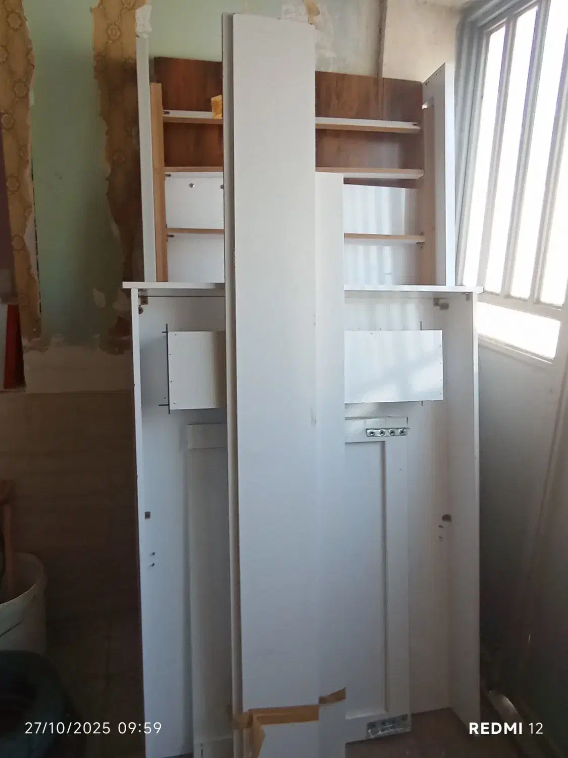 کمد چوبی یک نفره|تخت و سرویس خواب|شیراز, تندگویان|دیوار