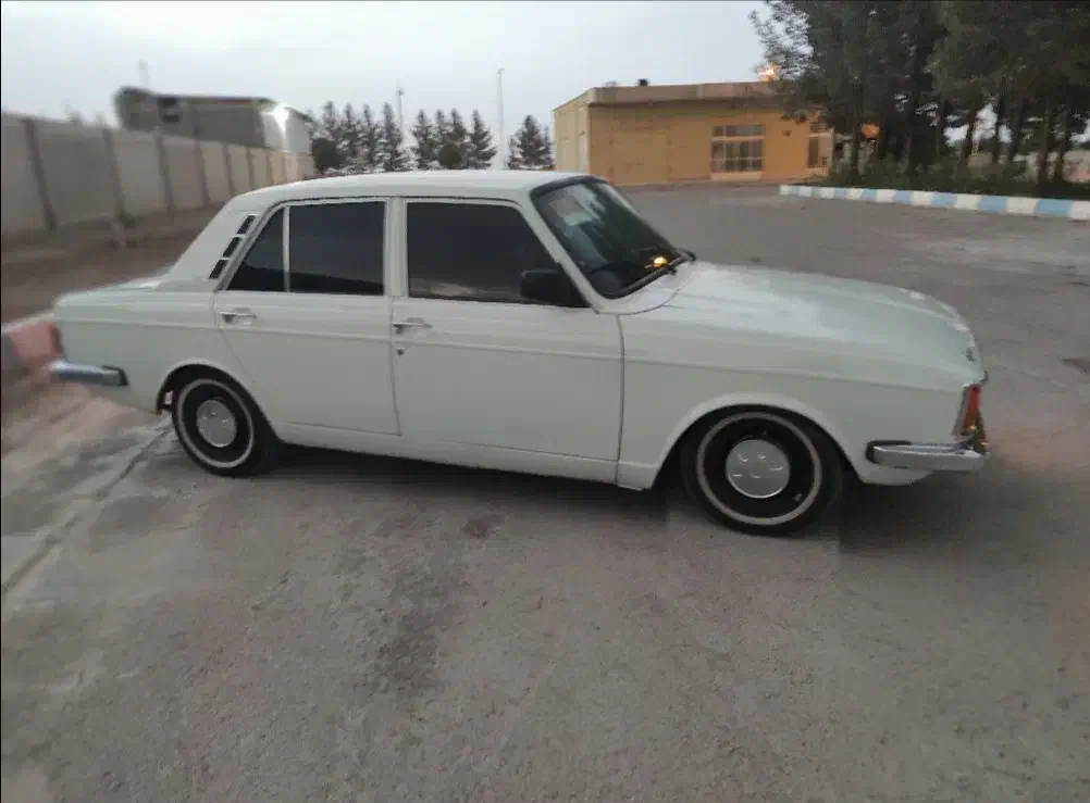 پیکان|خودرو سواری و وانت|برخوار, |دیوار