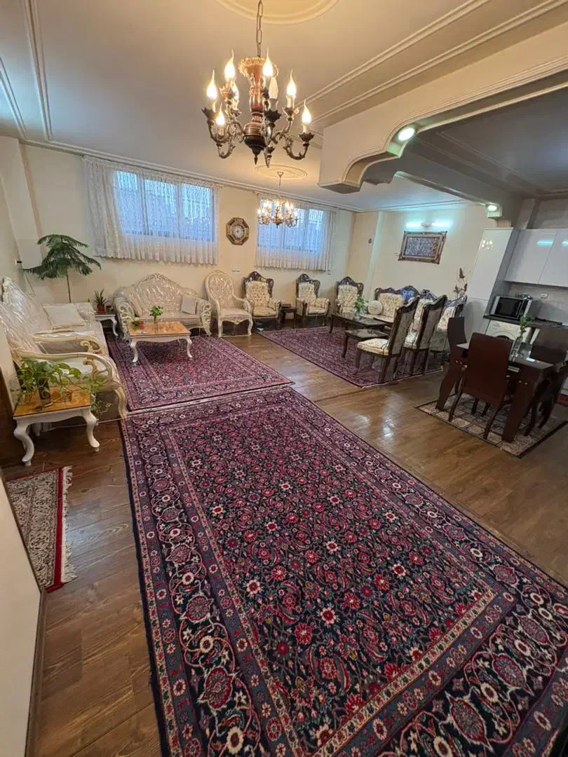 آپارتمان۱۱۷متر/۳خواب/۲برنور/طبقه۲/خ شهدای خواجو|فروش آپارتمان|اصفهان, خواجو|دیوار