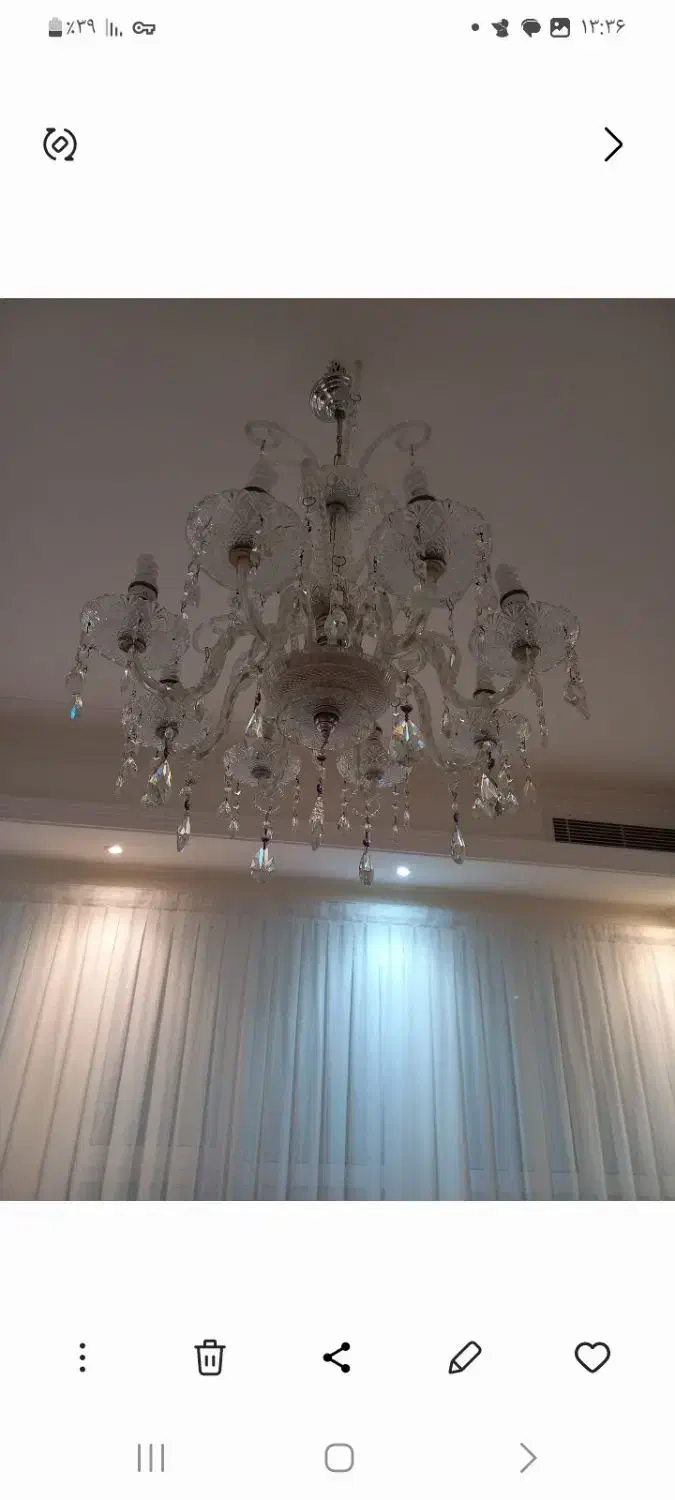 لوستر ۸ شاخه قدیمی|لوستر و چراغ آویز|قم, باجک یک|دیوار