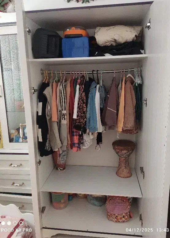 کمد بچه با ویترین|اسباب و اثاث بچه|قدس, شهرک فرزان|دیوار