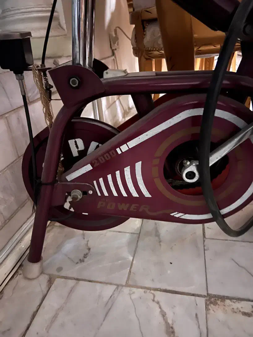 دوچرخه ثابت ورزشی|تجهیزات ورزشی|تهران, تهرانپارس جنوبی|دیوار