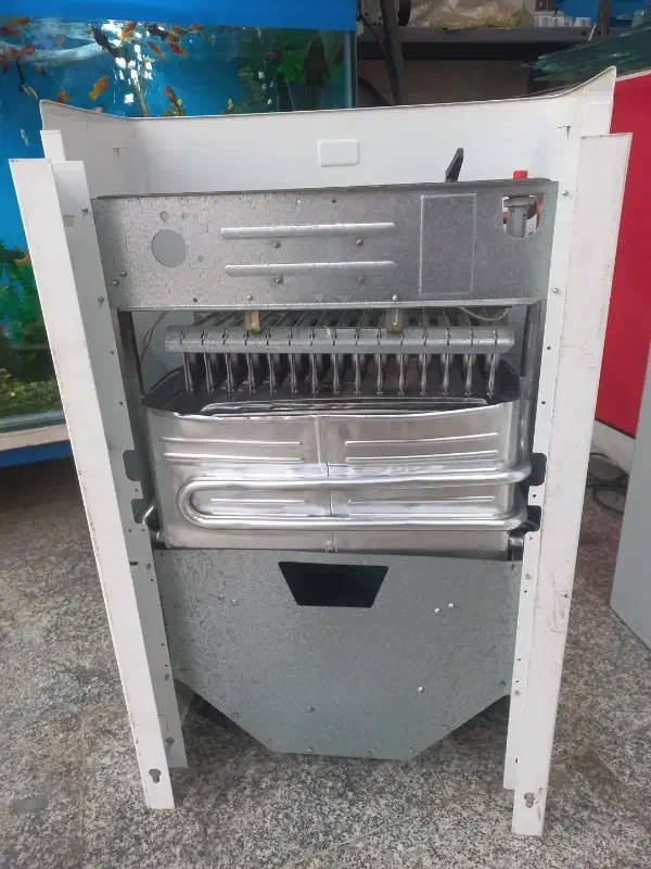 3118آبگرمکن دیواری|آبگرمکن، پکیج، شوفاژ|بروجرد, |دیوار