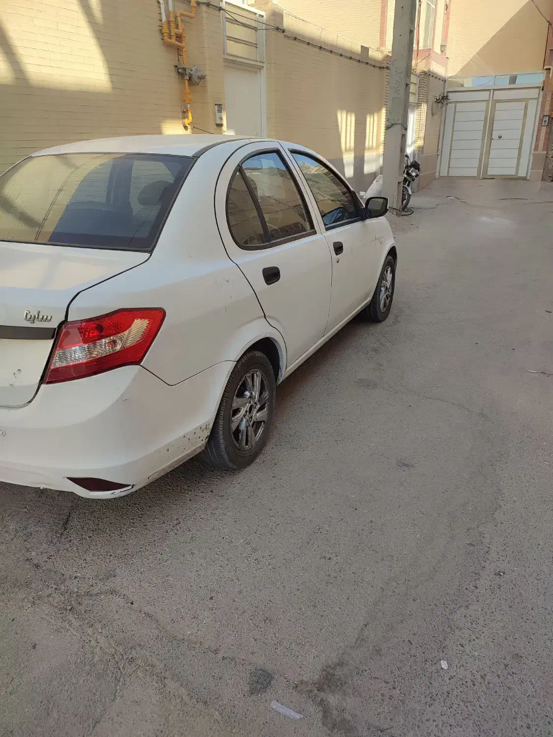 ساینا مدل ۹۷|خودرو سواری و وانت|یزد, |دیوار