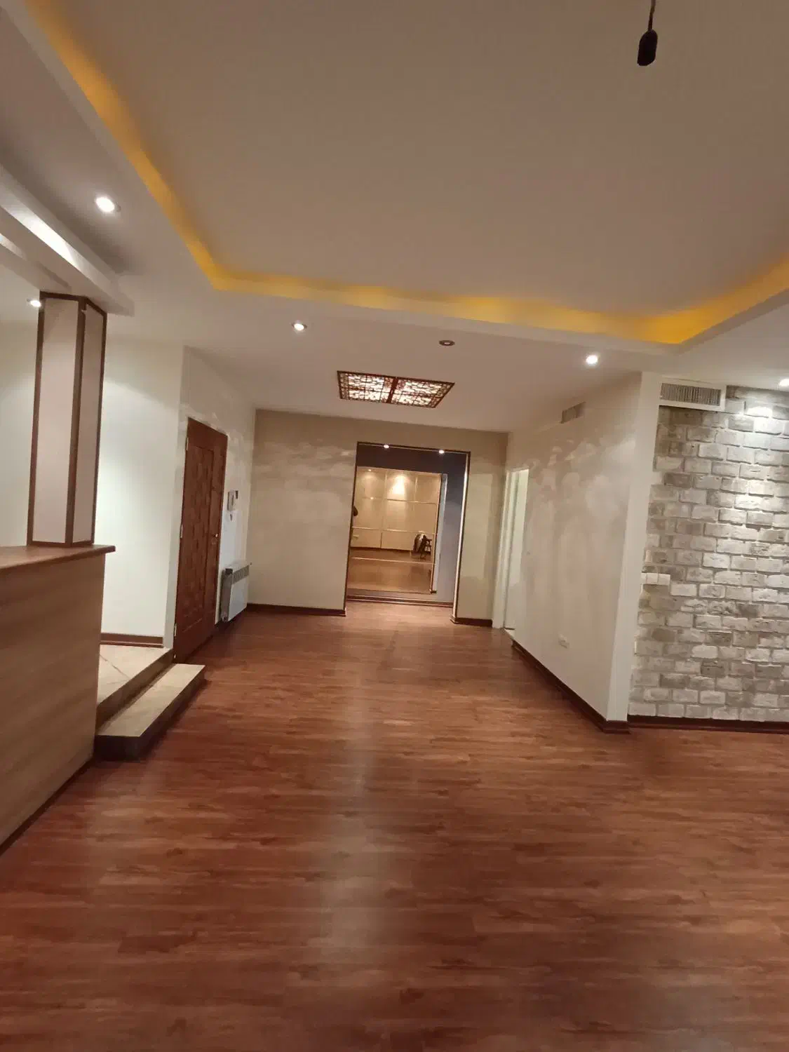 مرزداران/ ۱۲۵متر ۳خواب/ تخلیه / تک واحدی