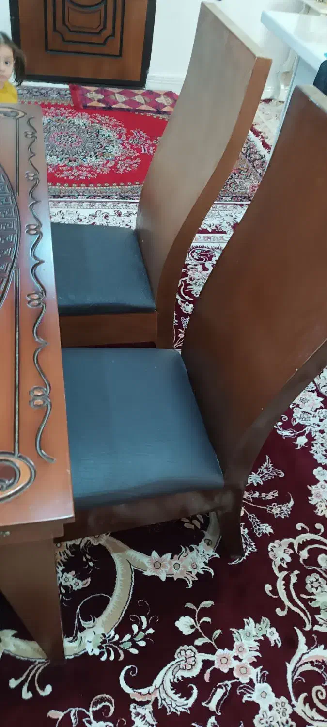 میز نهار خوری ۶ نفره و زیر تلوزیون|میز و صندلی غذاخوری|کوهدشت, |دیوار