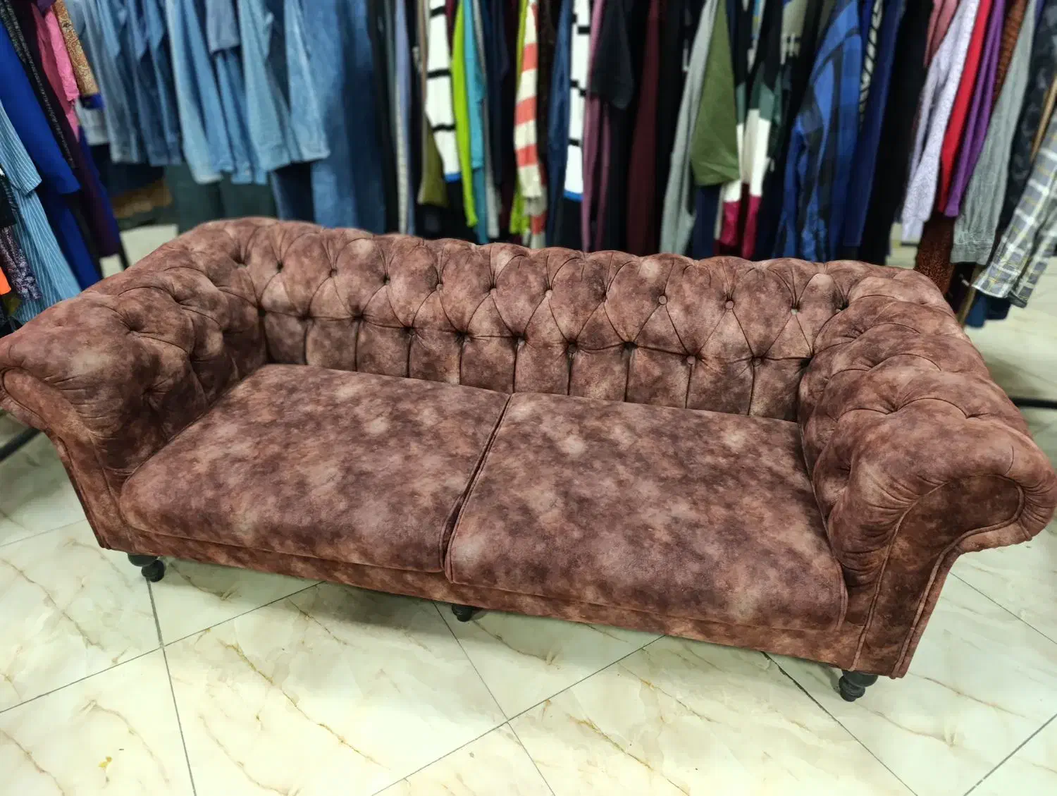 مبل چستر8نفر،مبل راحتی7،مبل سلطنتی ۸،میز تلویزیون|مبلمان خانگی و میز عسلی|کرج, دهقان ویلا|دیوار