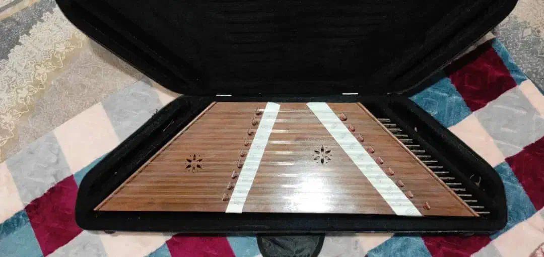سنتور|سازهای سنتی|شیراز, کاراندیش|دیوار