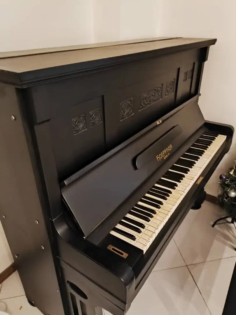 پیانو آلمانی اکوستیگ اصل مارک Hoepner berlin|پیانو، کیبورد، آکاردئون|تهران, درختی|دیوار
