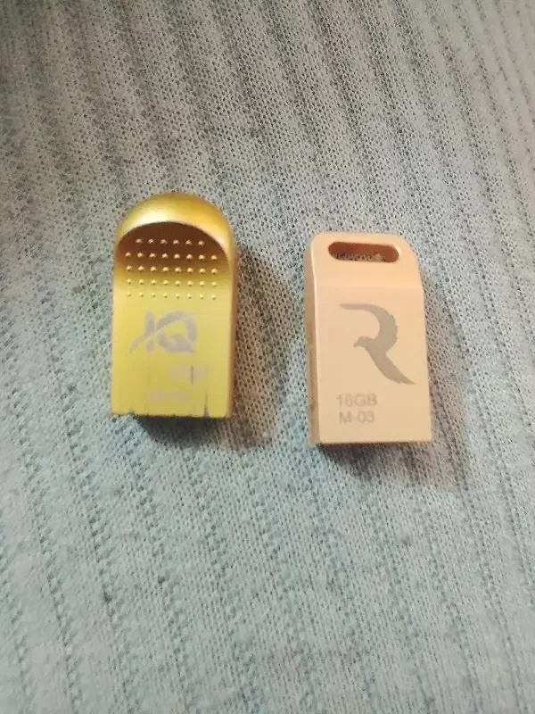 فلش با حافظه 16 و 32|لوازم جانبی موبایل و تبلت|تربت جام, شاد|دیوار