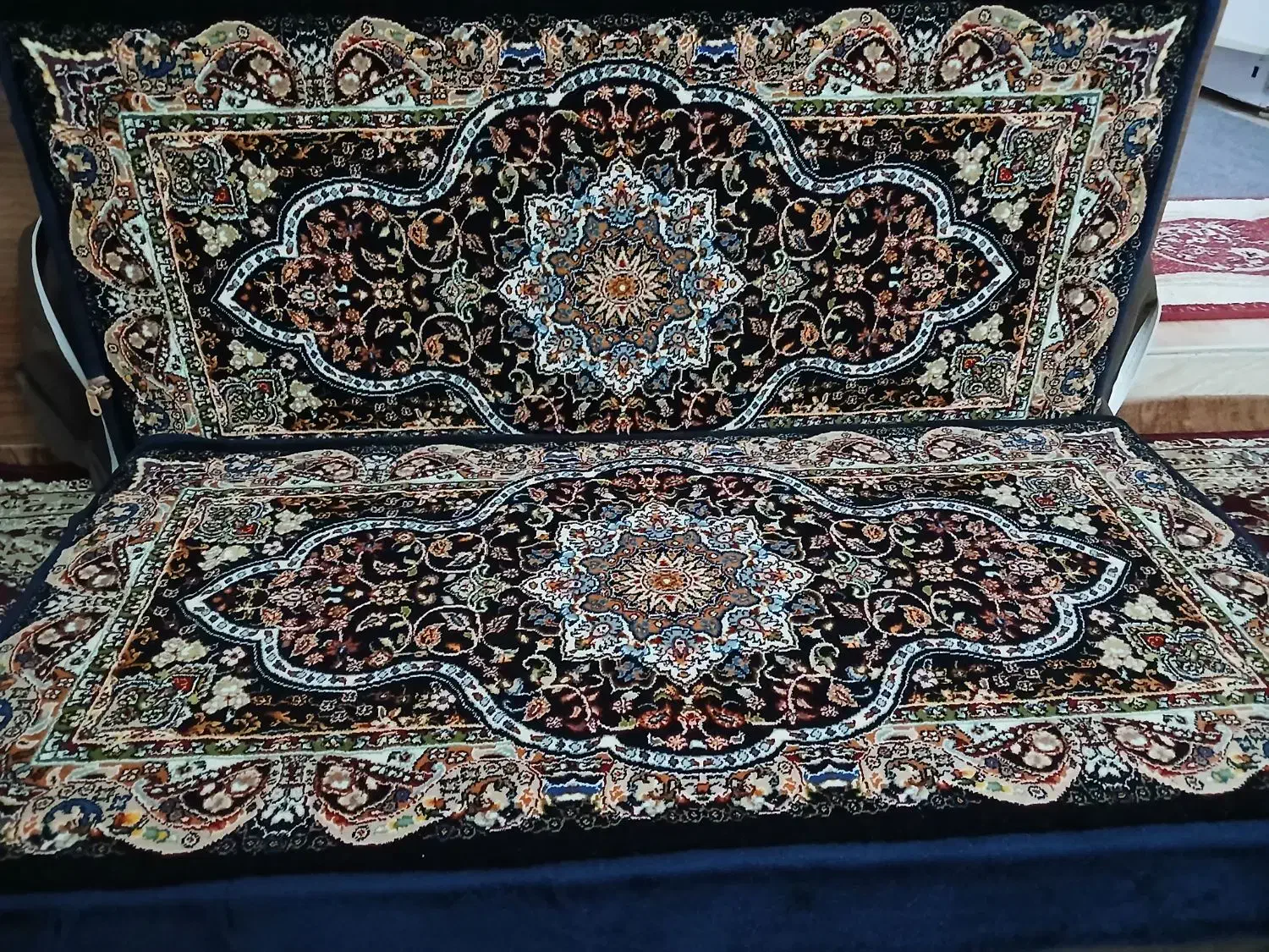 پشتی نو|پشتی|تبریز, |دیوار