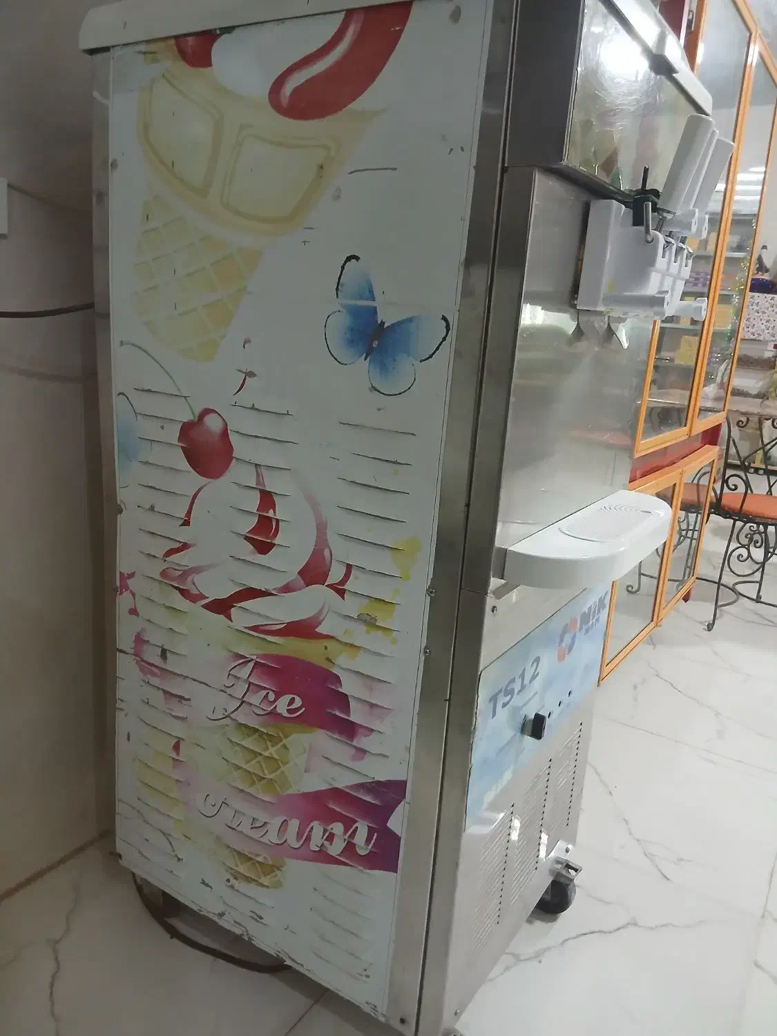 فروش دستگاه بستنی سه|فروشگاه و مغازه|فلارد, |دیوار