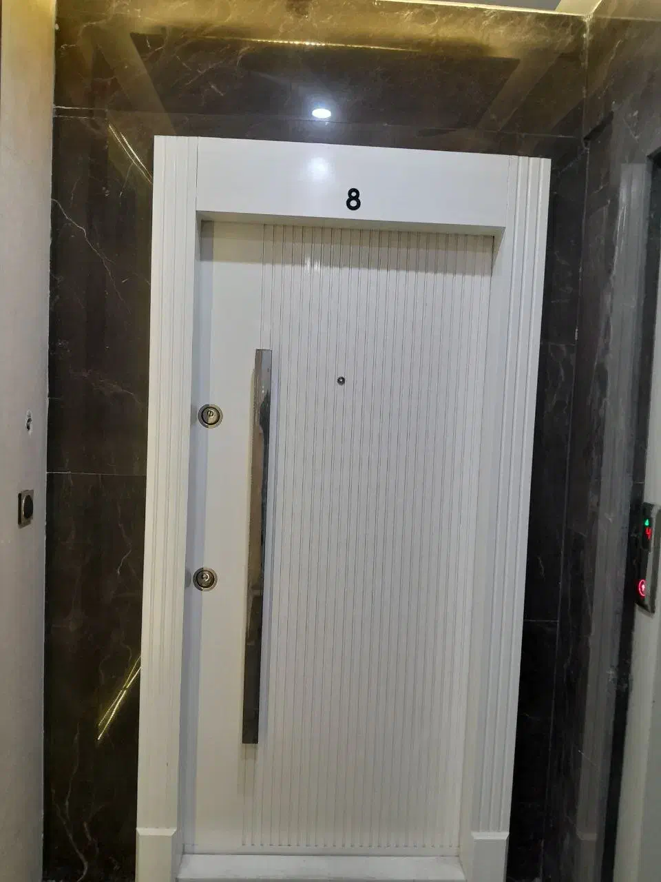 آپارتمان ۱۲۶متری نوساز.دروازه دولت.پیچ شمرون