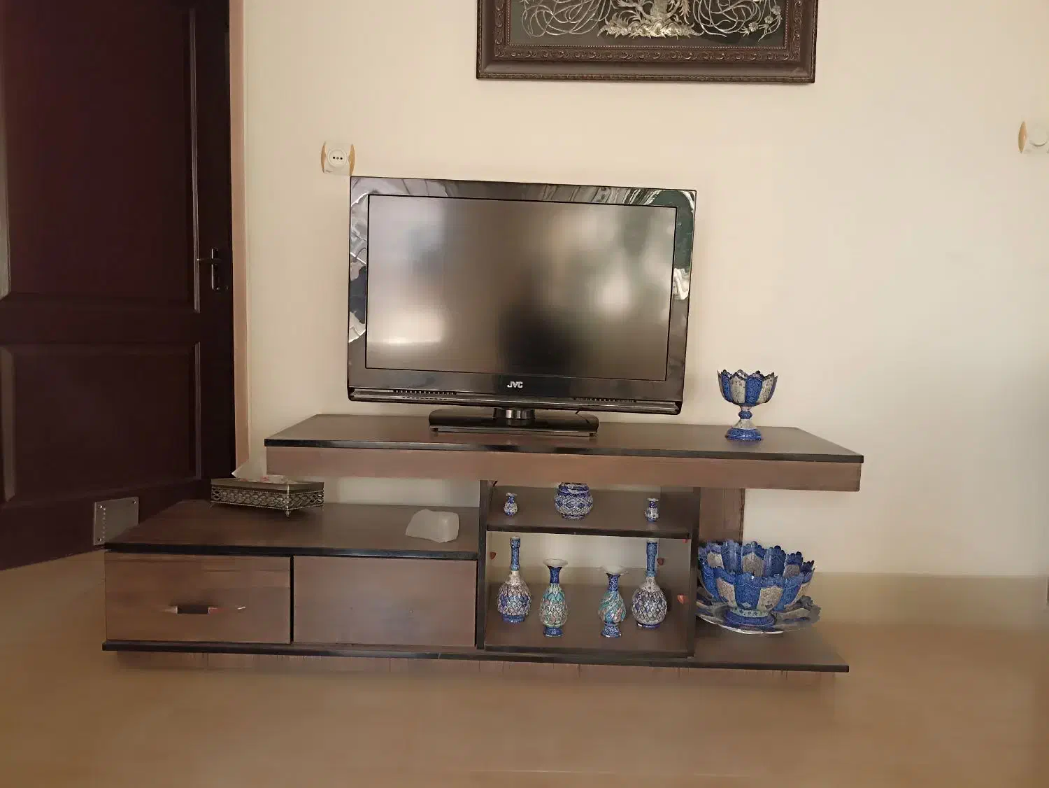 ال سی دی ۳۲اینچ|تلویزیون و پروژکتور|شاهین‌شهر, خانه کارگر|دیوار