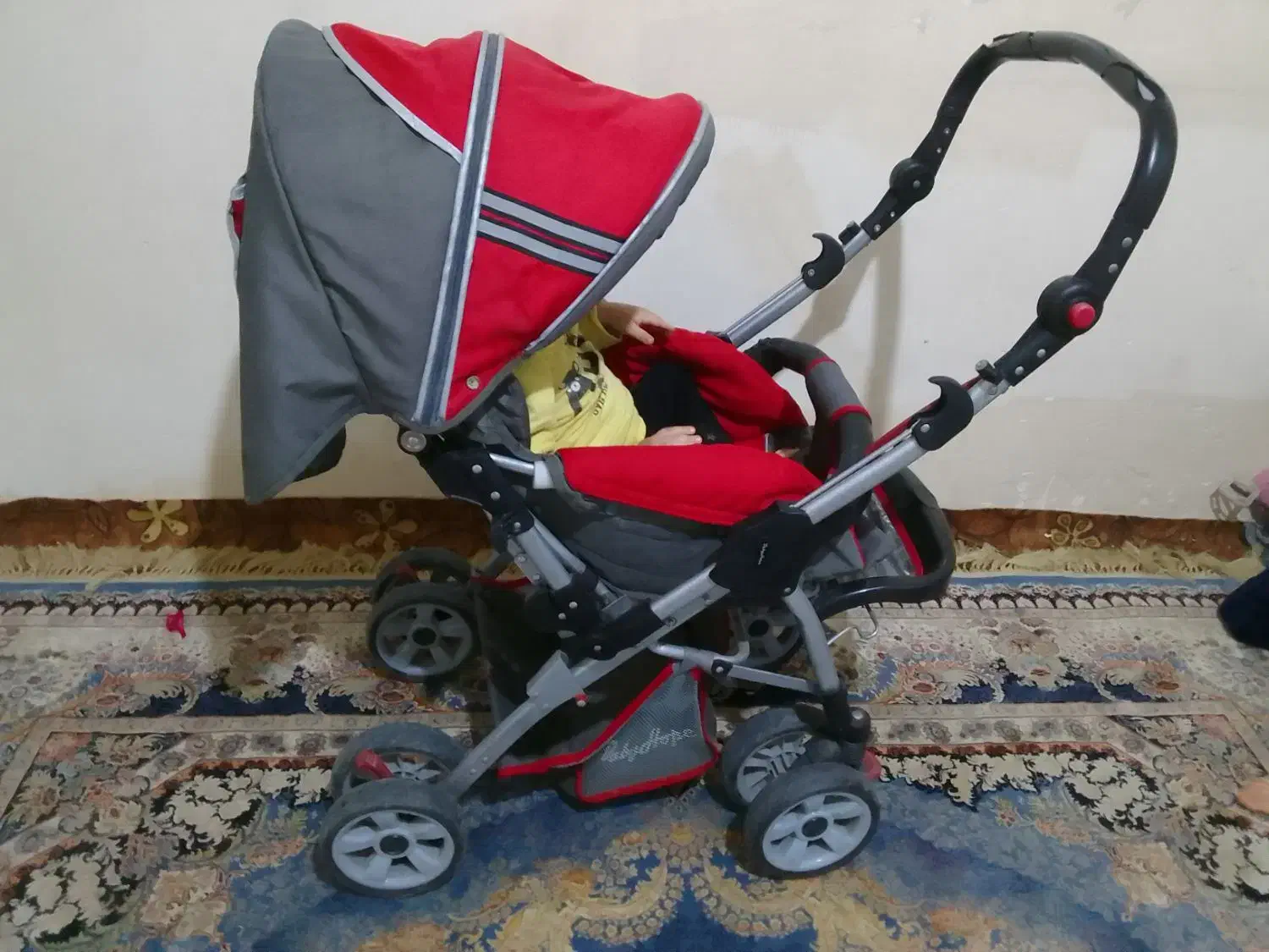 کالسکه خارجی اسپرت سبک و راحت ونرم درحدنو|کالسکه و لوازم جانبی|گنبد کاووس, |دیوار