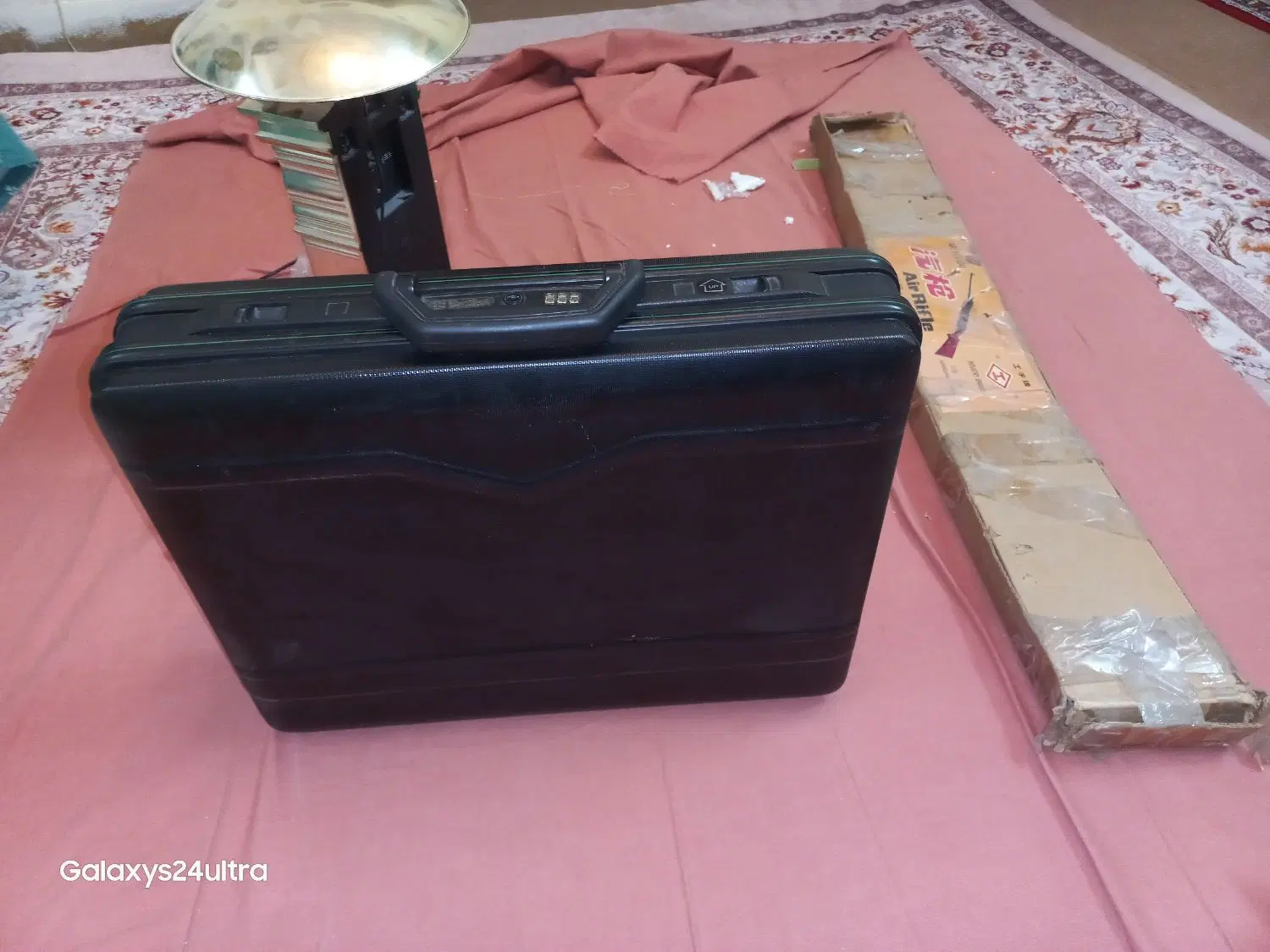 سامسونت|کیف، کفش، کمربند|شیراز, پودنک|دیوار