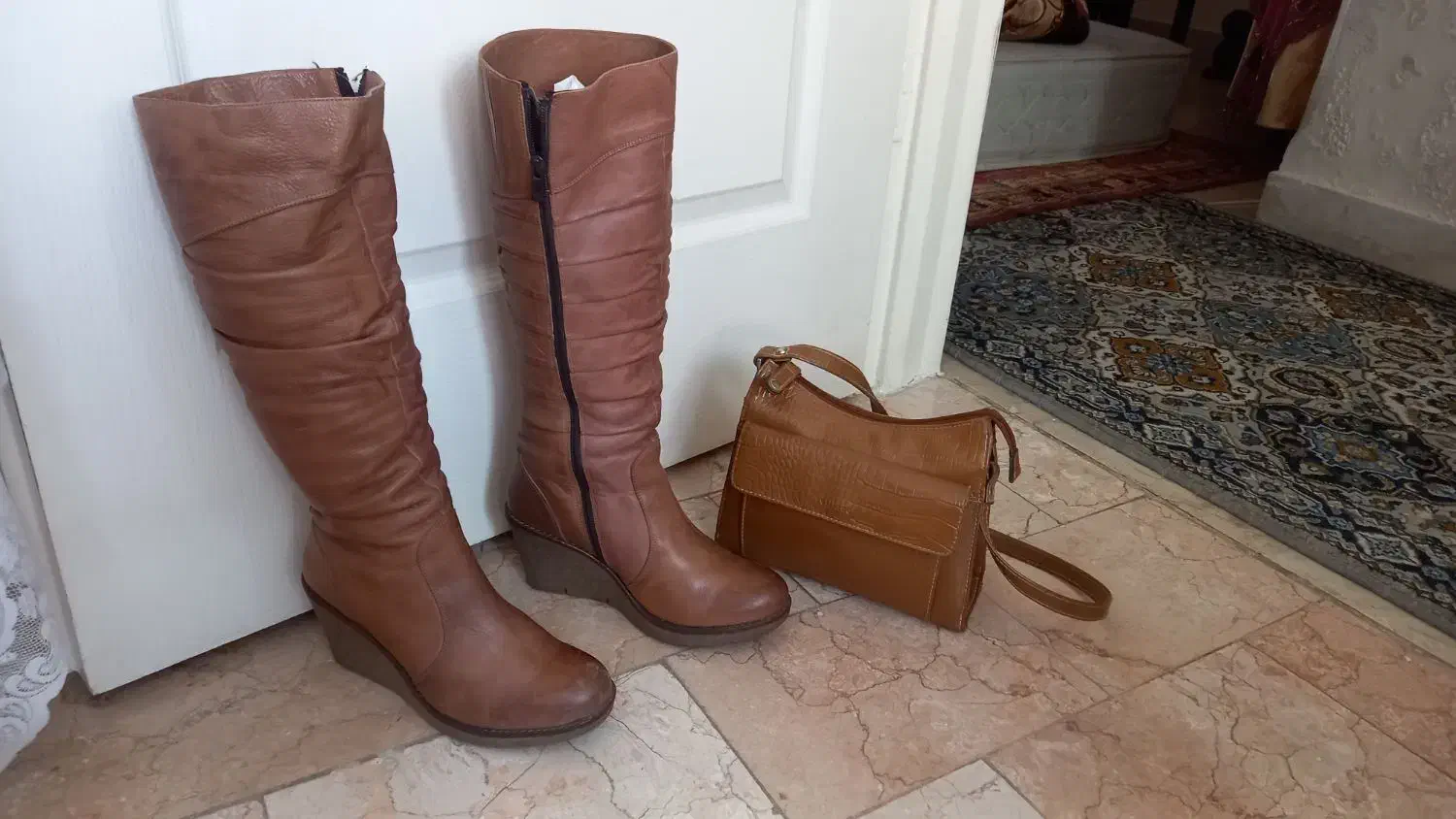 بوت چرم ایتالیایی و کیف مارک villager در حد نو|کیف، کفش، کمربند|تهران, توحید|دیوار