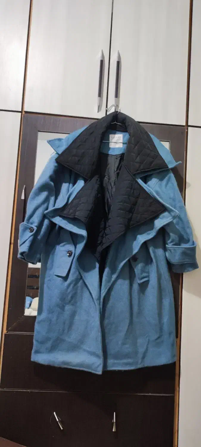 پالتو لوسیفر|لباس|چالوس, |دیوار