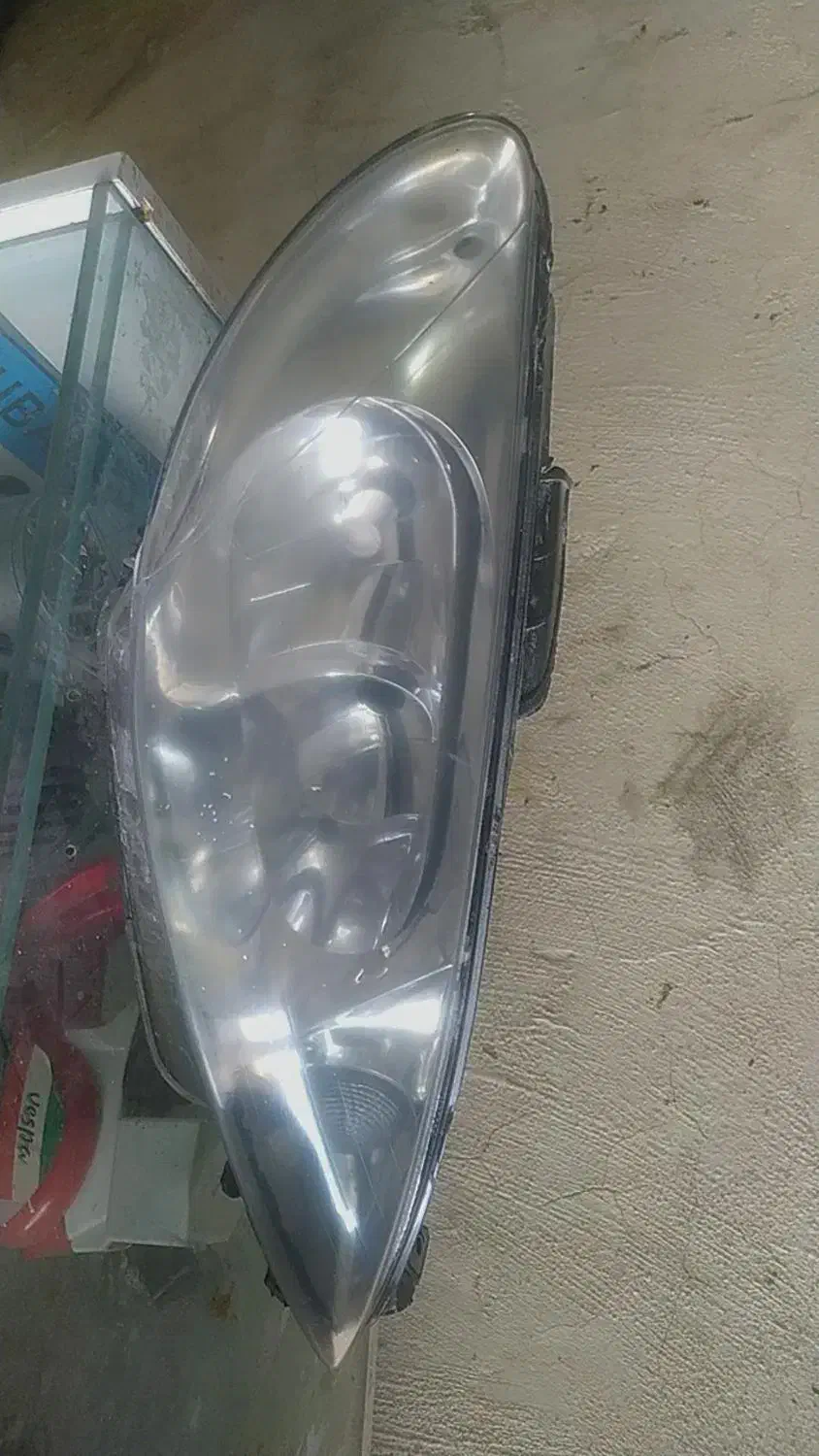 چراغ جلو ۲۰۶استوک|قطعات یدکی و لوازم جانبی|مشهد, شهرک امام هادی (شهرک غرب)|دیوار