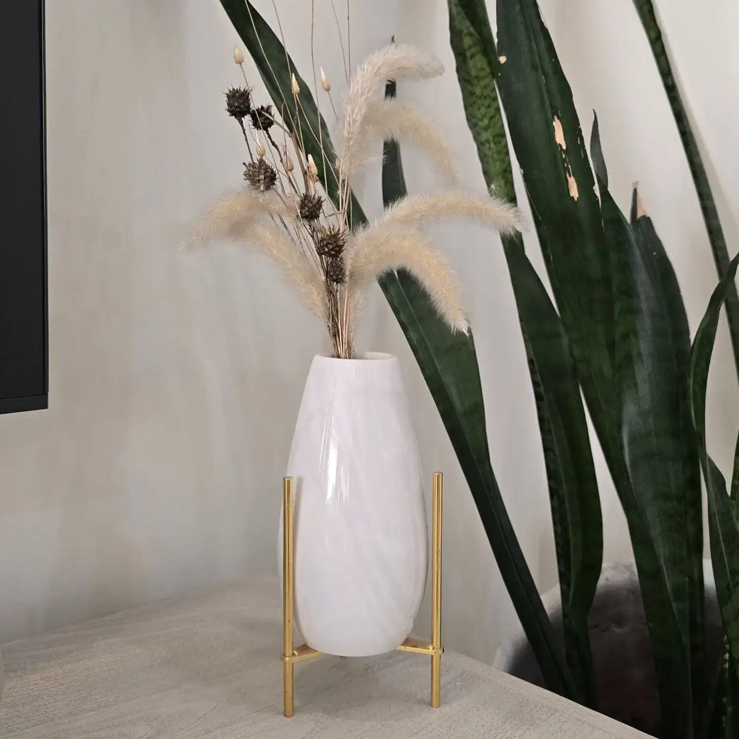 گلدان دکوراتیو سنگی|مجسمه، تندیس، ماکت|تهران, صادقیه|دیوار