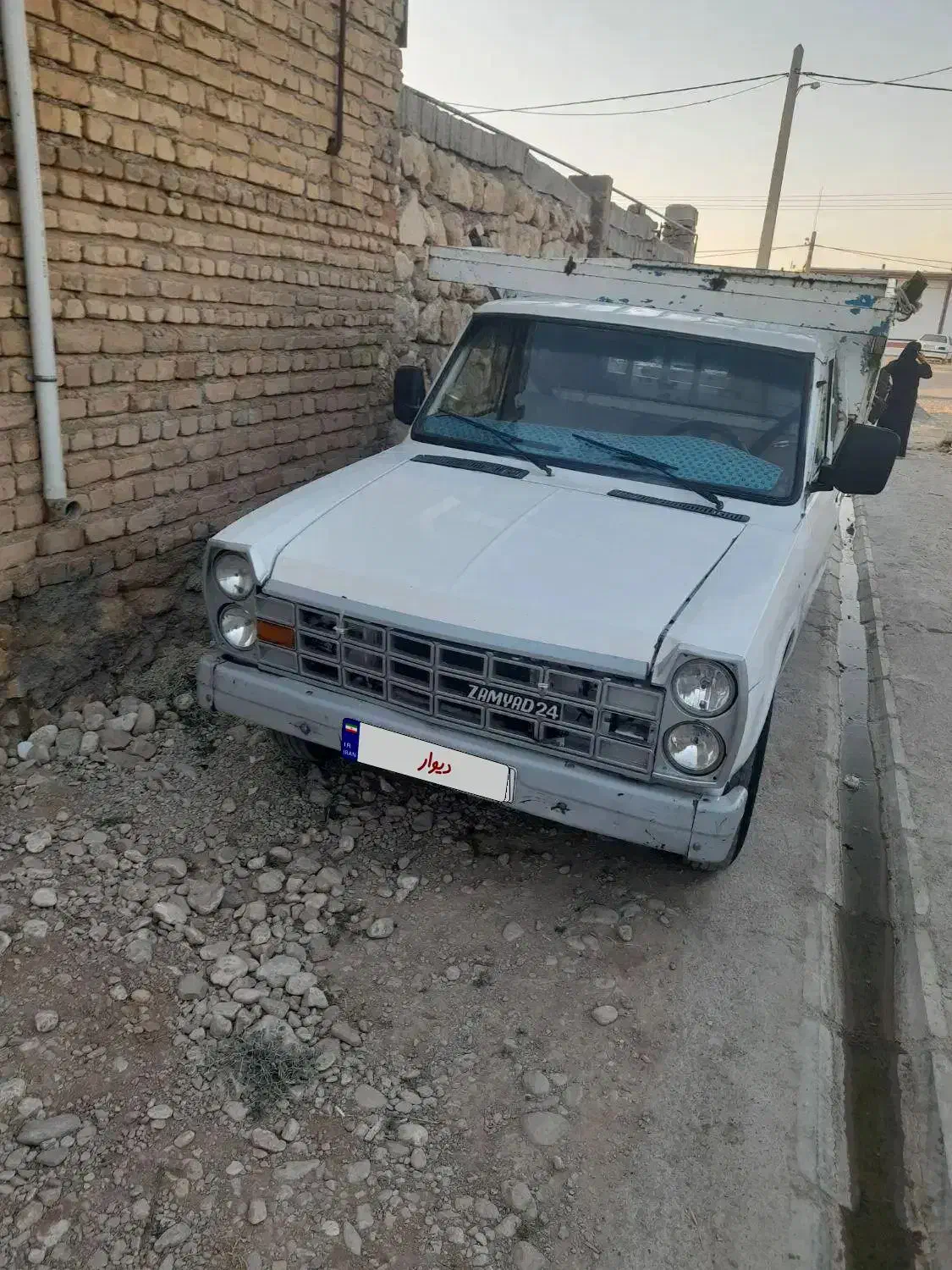 وانت نیسان|خودرو سواری و وانت|کوهدشت, |دیوار