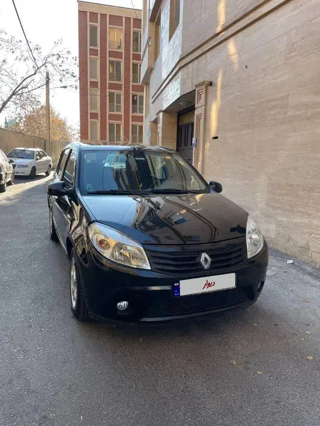 ساندرو اتوماتیک مدل۹۶|خودرو سواری و وانت|تهران, ازگل|دیوار