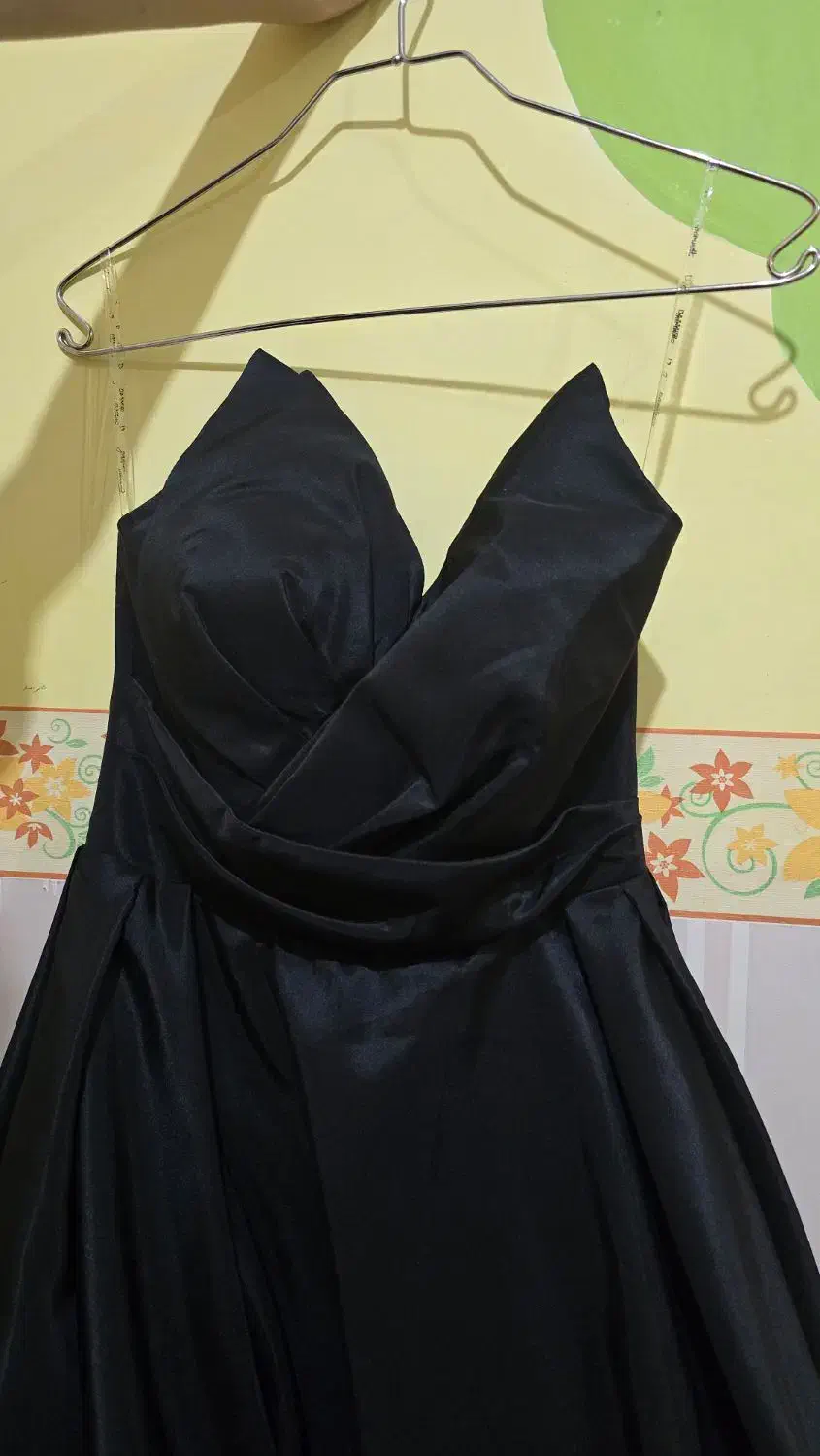 لباس جشن|لباس|اهواز, کوی نیرو|دیوار