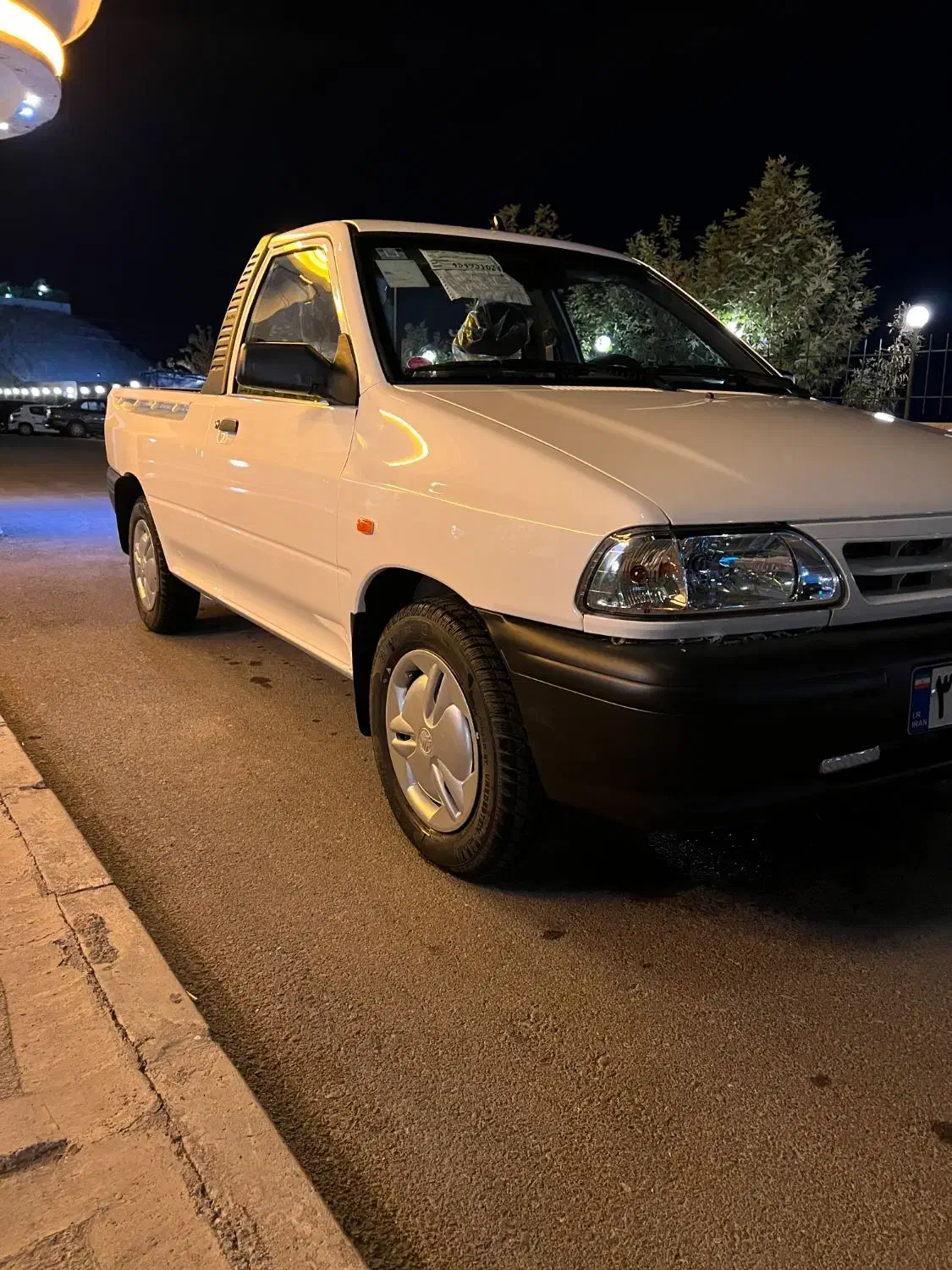 پراید وانت ۱۵۱ با لاینر و چراغ پوزیشن صفر خشک|خودرو سواری و وانت|پردیس, فاز ۱۱|دیوار