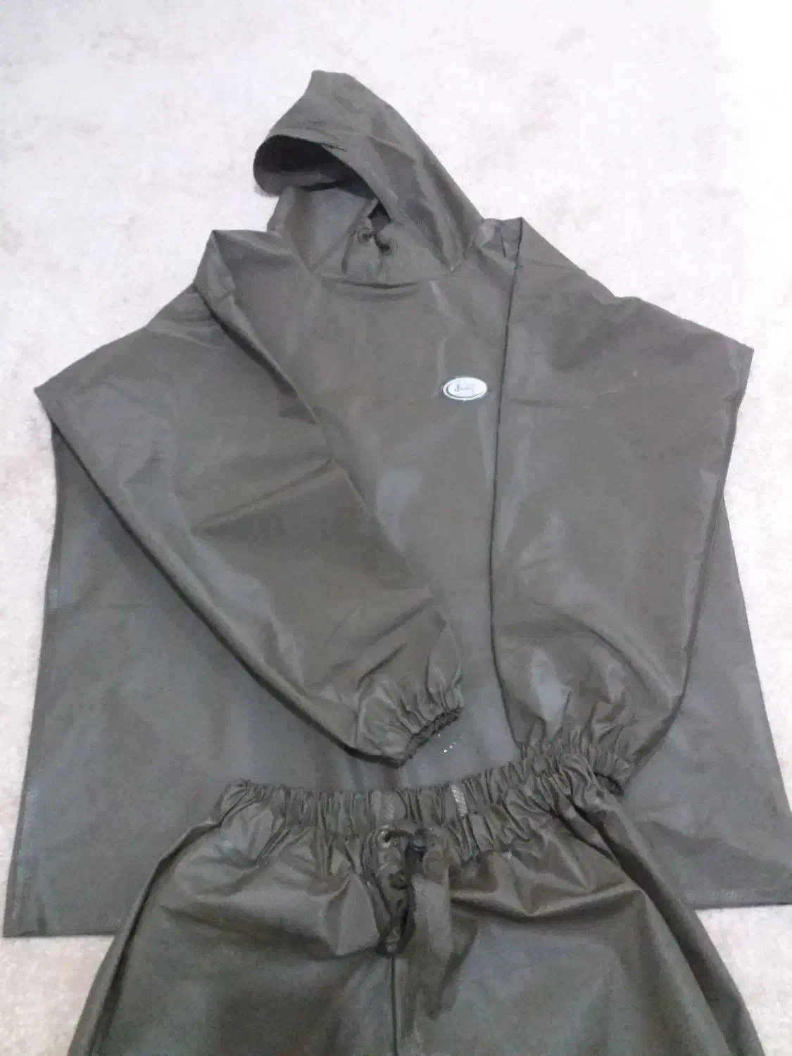 یک دست لباس مخصوص ماهیگیری کاملا ضدآب|ماهیگیری|رشت, حمیدیان|دیوار