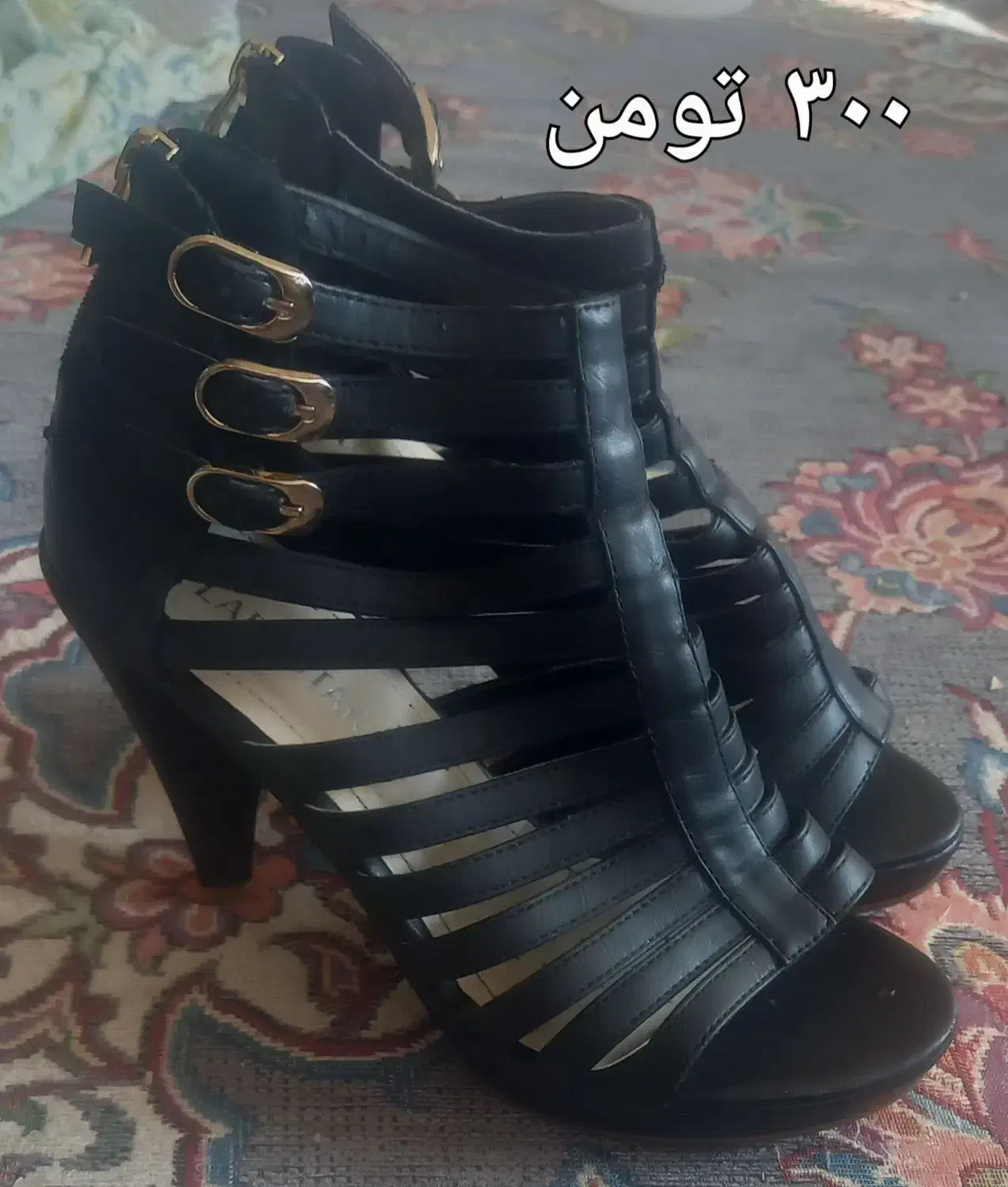 کفش / صندل|کیف، کفش، کمربند|نجفآباد, ۲۲ بهمن|دیوار