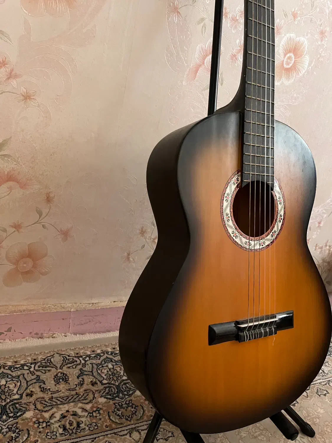 گیتار|گیتار، بیس، امپلیفایر|گلبهار, شهر جدید گلبهار|دیوار