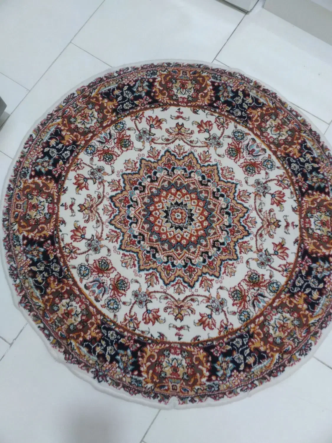 فرش گرد|فرش|پرند, فاز ۶|دیوار