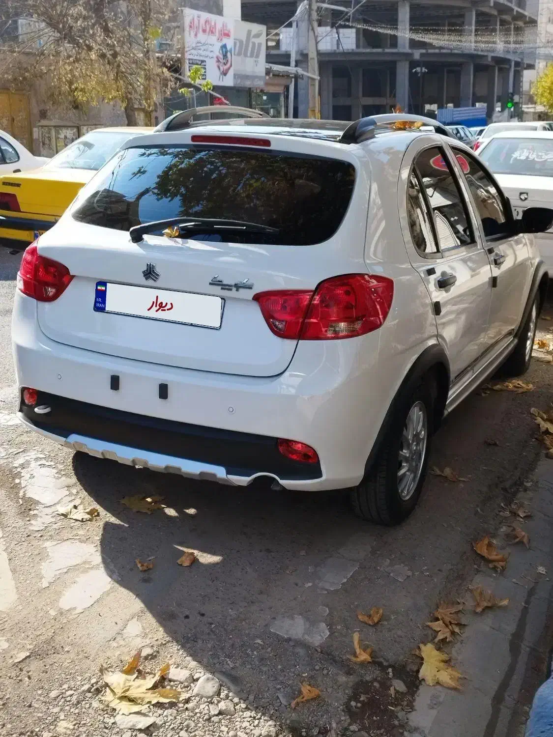 QUIK-GXRمدل1403|خودرو سواری و وانت|میانه, |دیوار