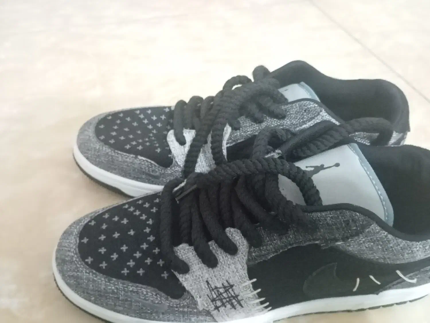 کفش جوردن سایز ۴۳|کیف، کفش، کمربند|سرایان, |دیوار