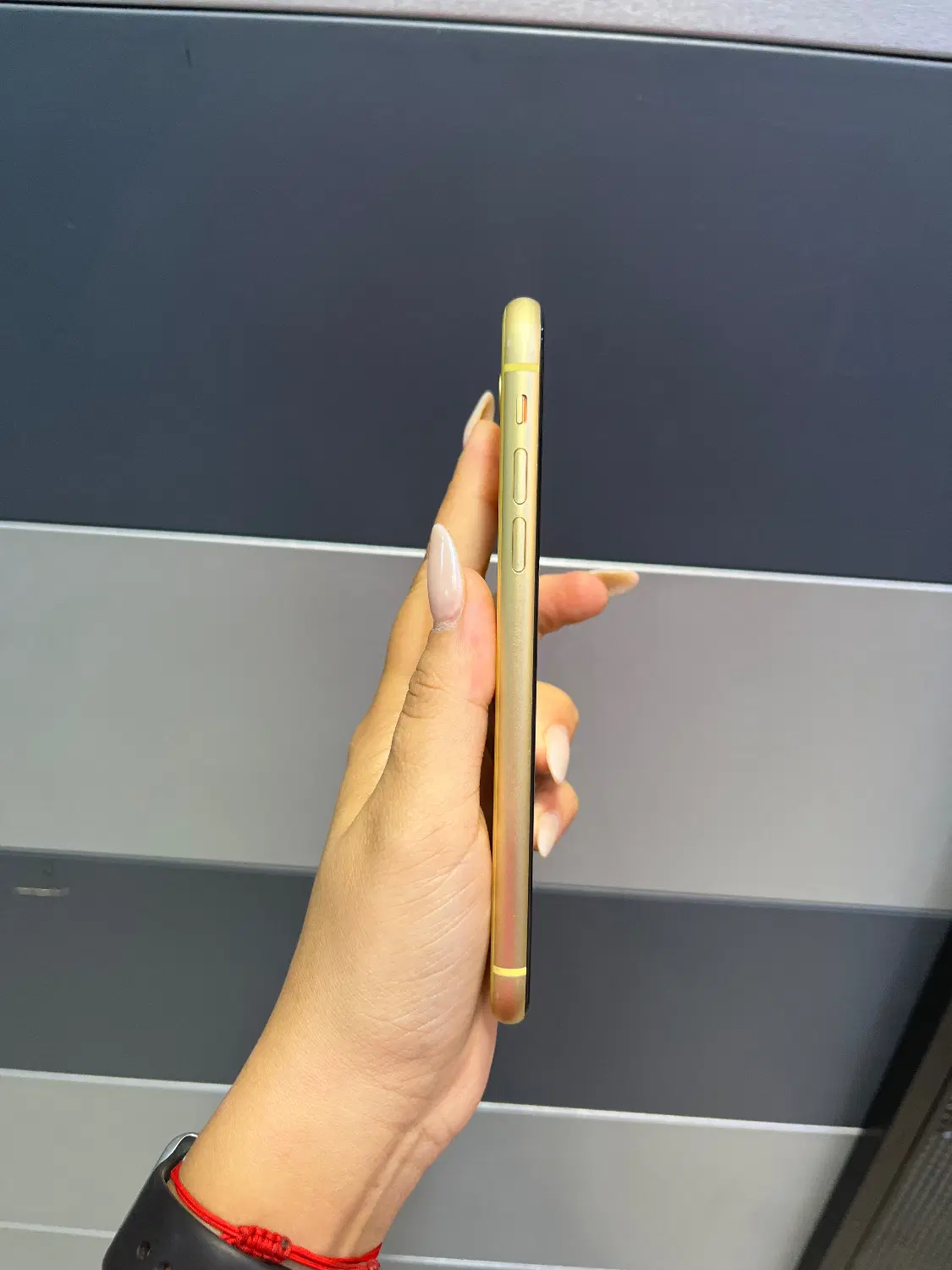iphone xr 256 yellow|موبایل|تهران, تجریش|دیوار